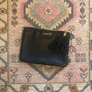 GiGi New York All in one bag